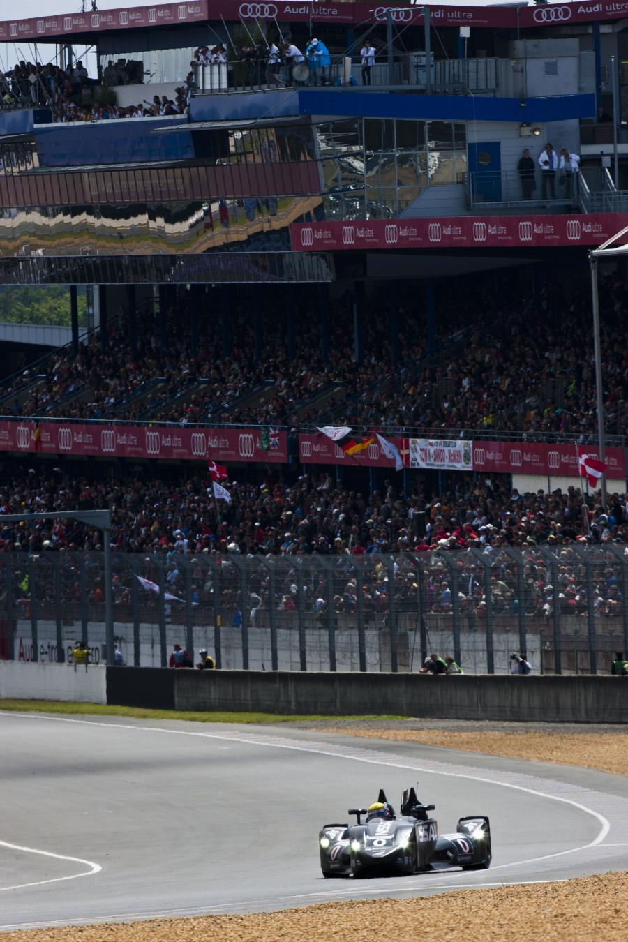  Nissan DeltaWing Le Mans 24 hours 2012 года  (фото 82 из 95)